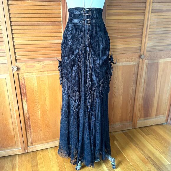 Devil Fashion Gothic Victorian High Waist Rose Velvet Aristocrat Skirt - Picture 1 of 17